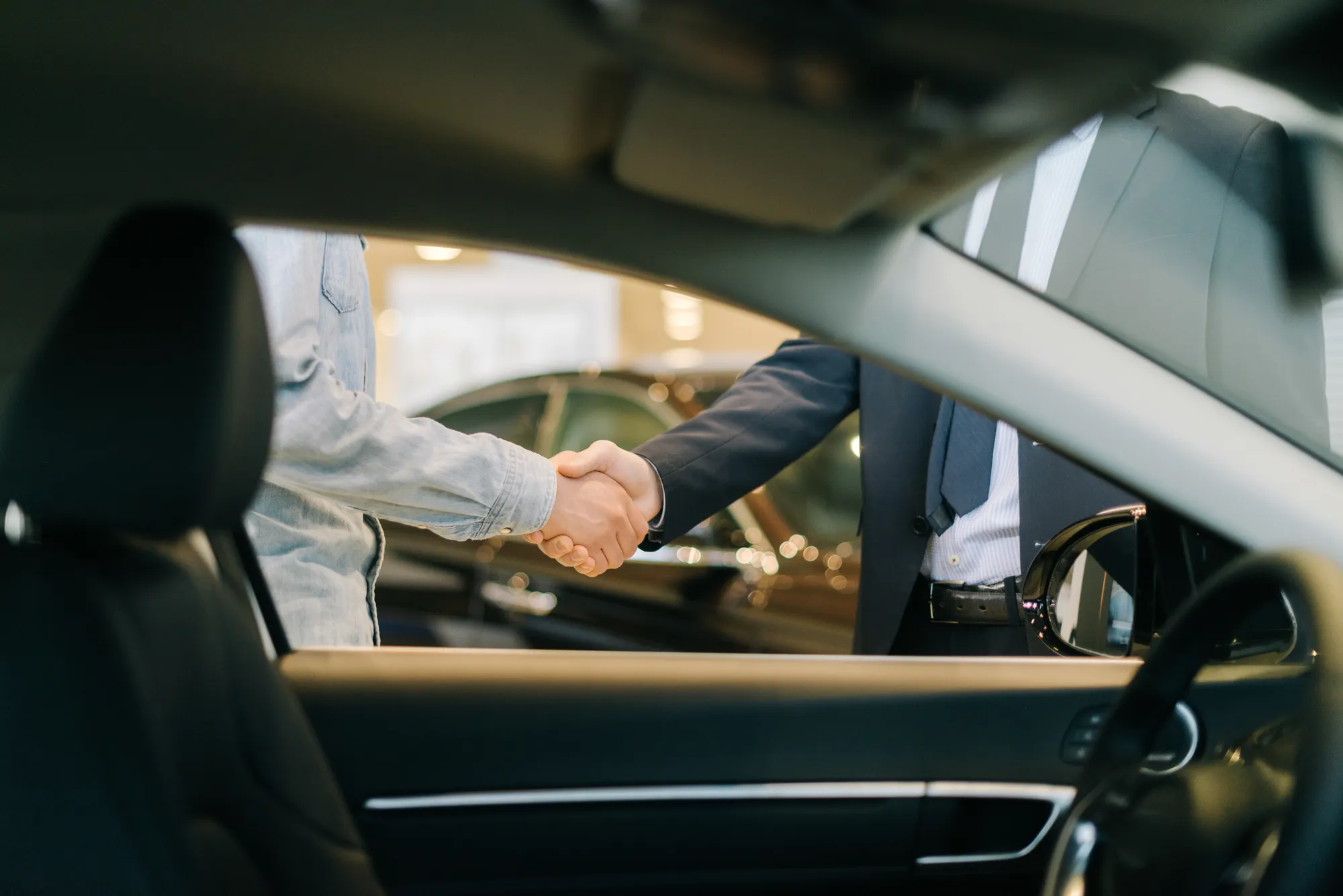 handshake window car