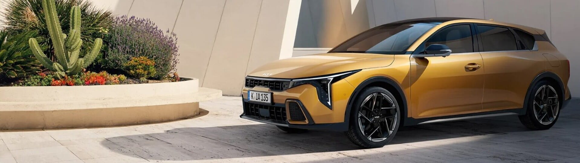 Kia K4 1 1