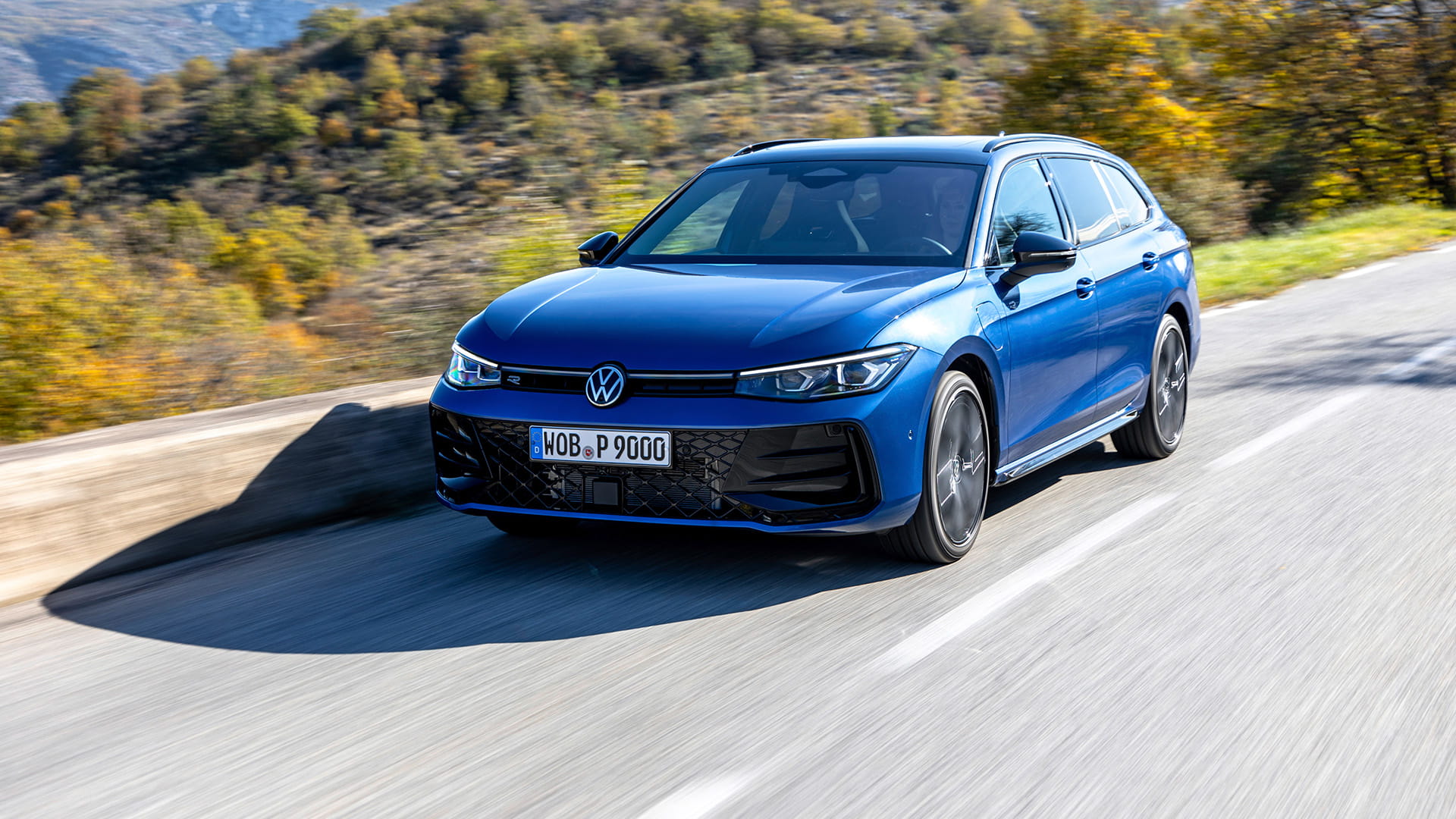 Passat-hybrid-2