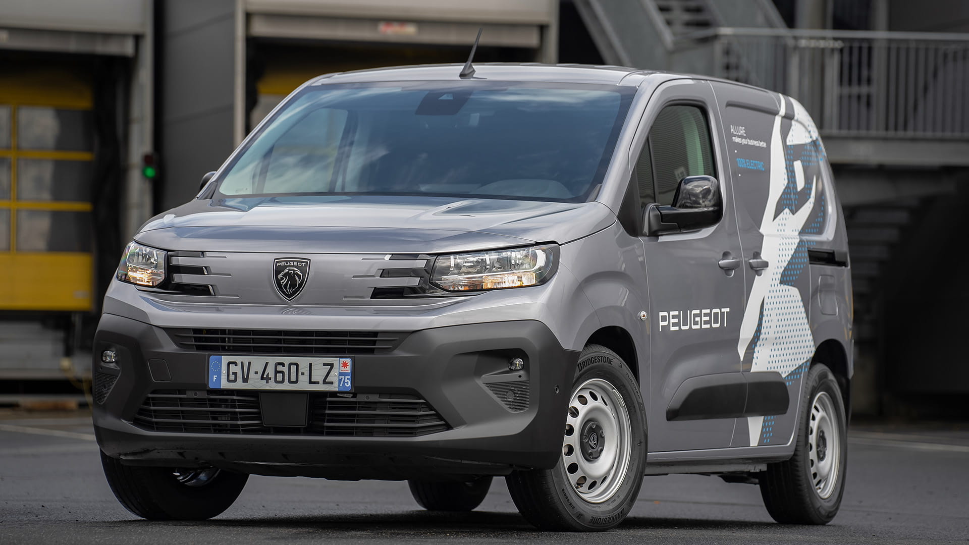 Peugeot_E-Partner_2