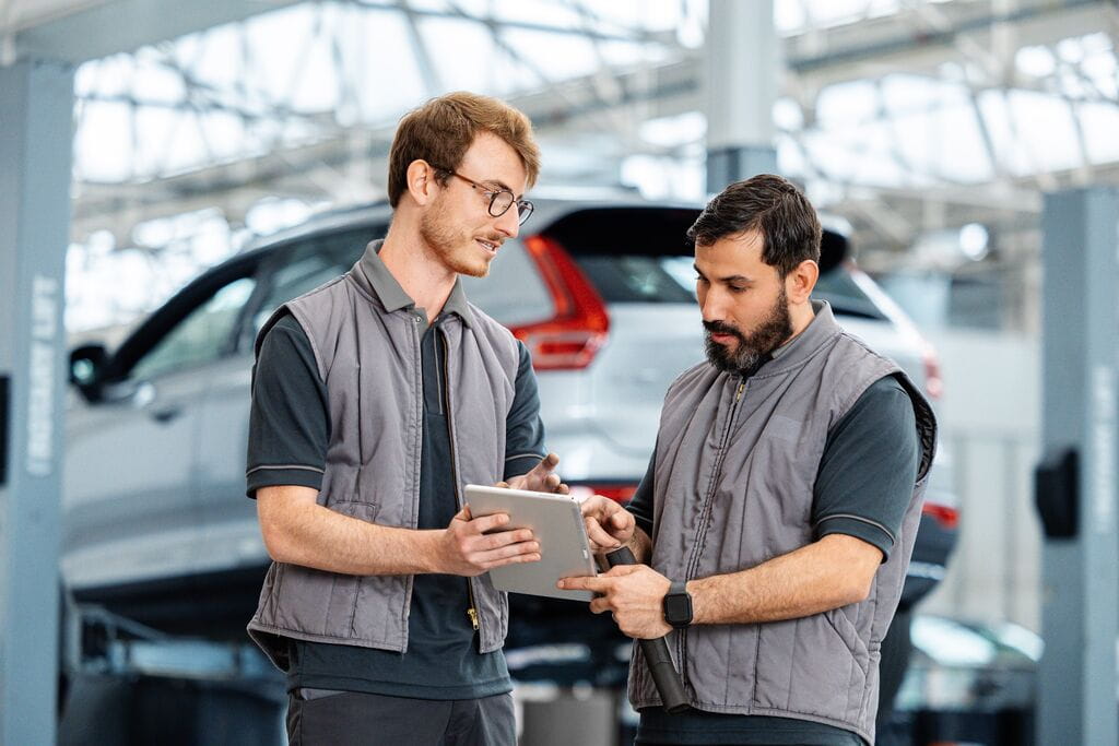 Medium-Ayv_image_corporat_mechanicalassistance3
