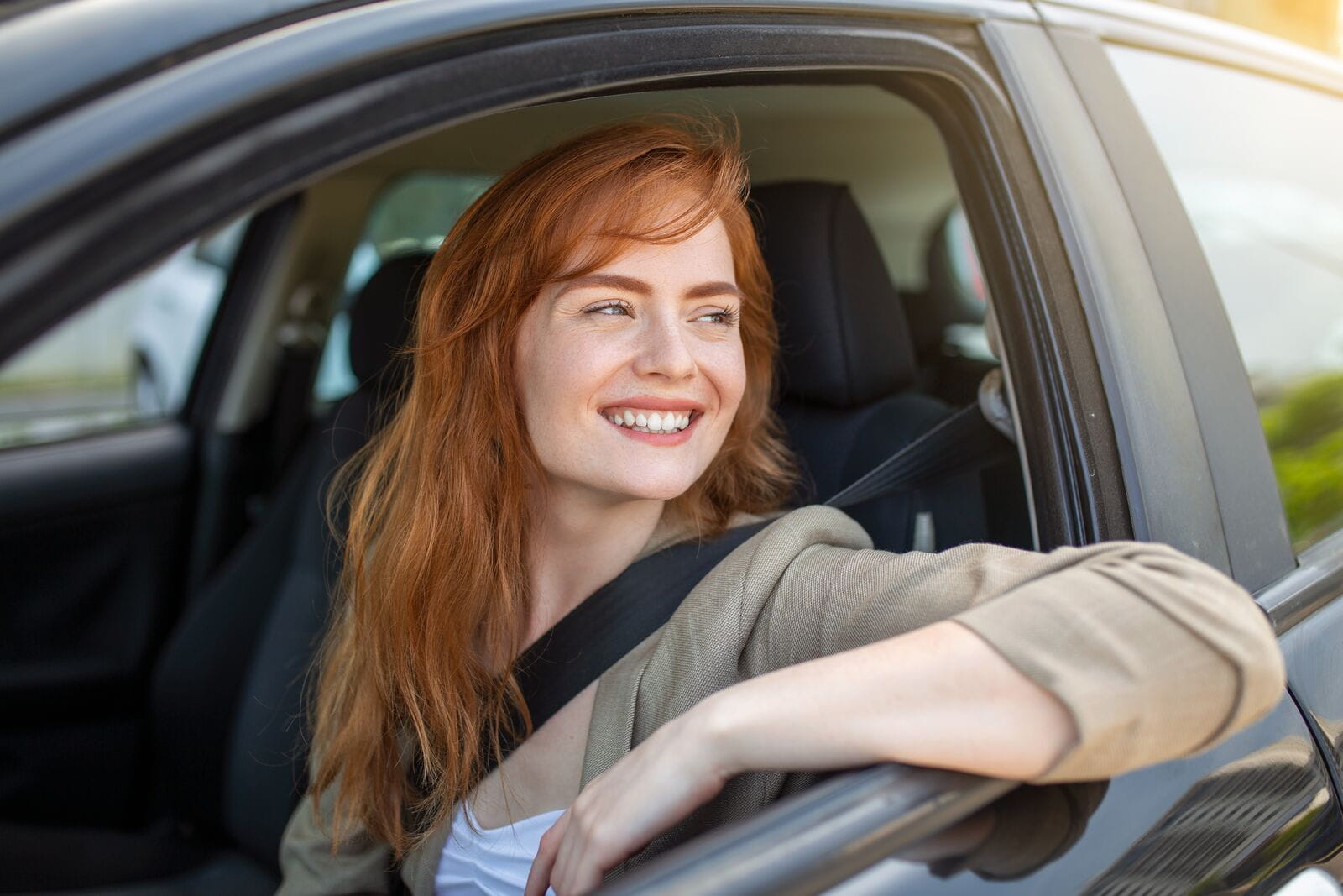 Large-woman_in_car_high