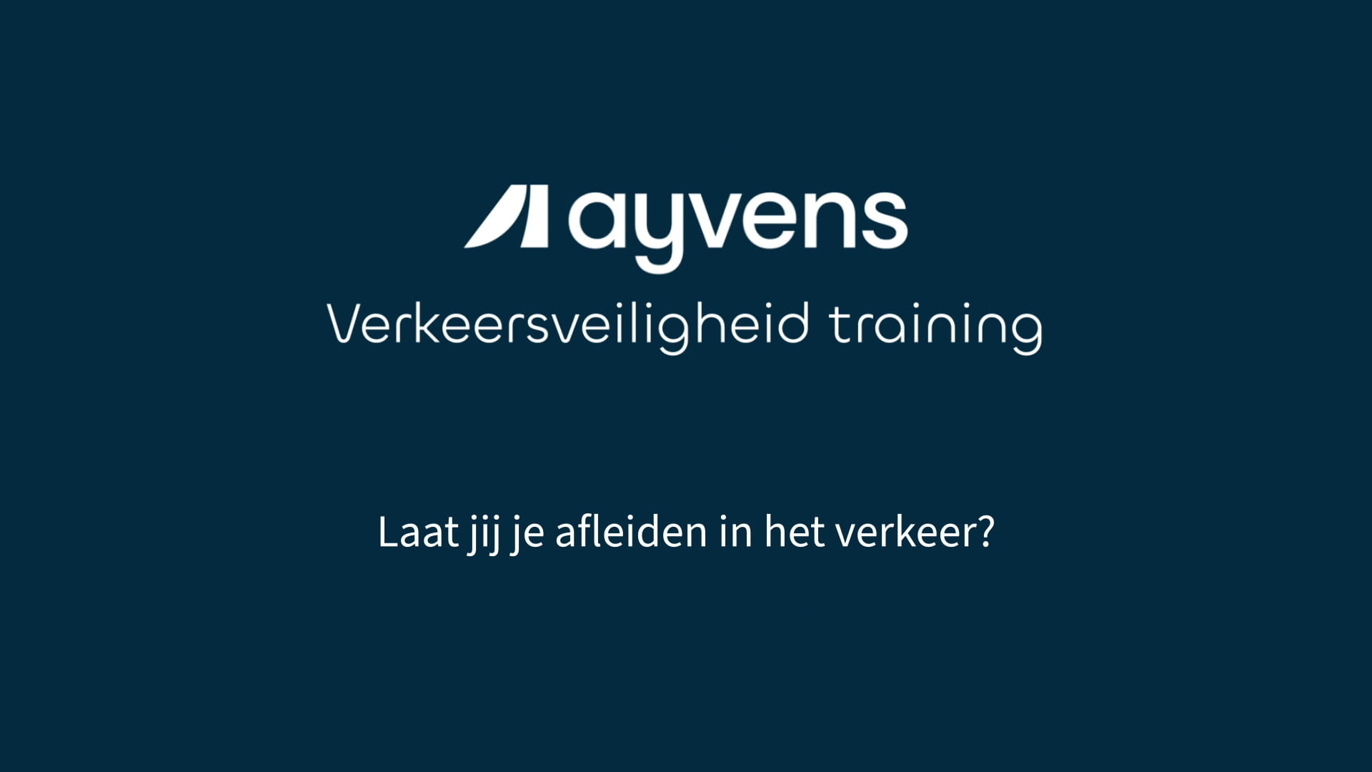 06_AYVENS_LAAT_JIJ_JE_AFLEIDEN_IN_HET_VERKEER_STILL_2024