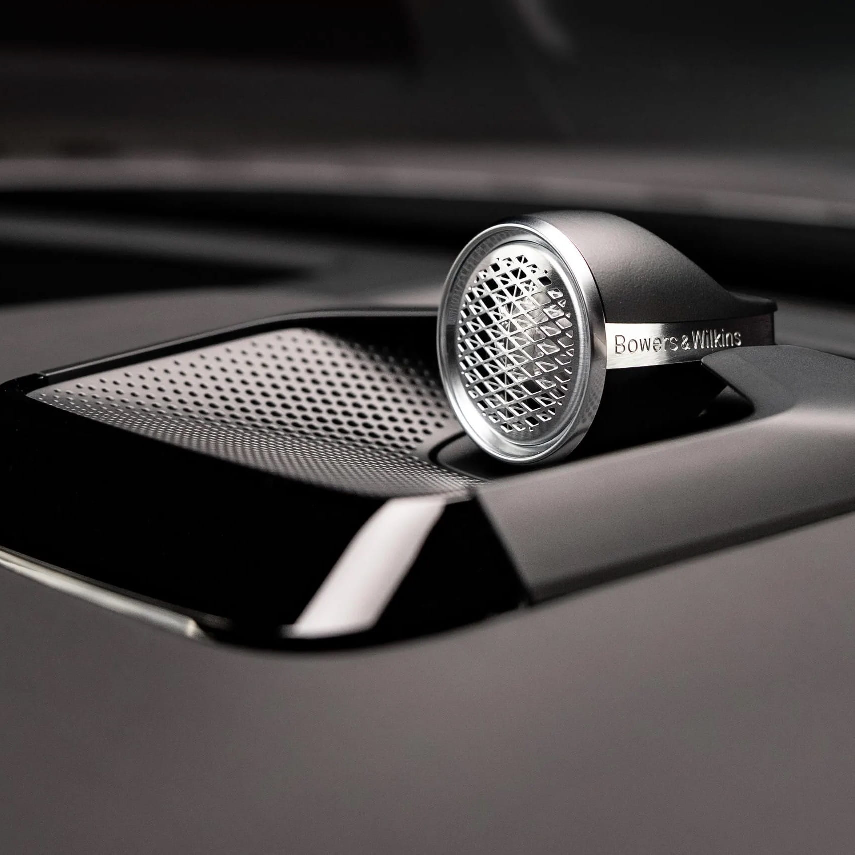 es-90-speaker